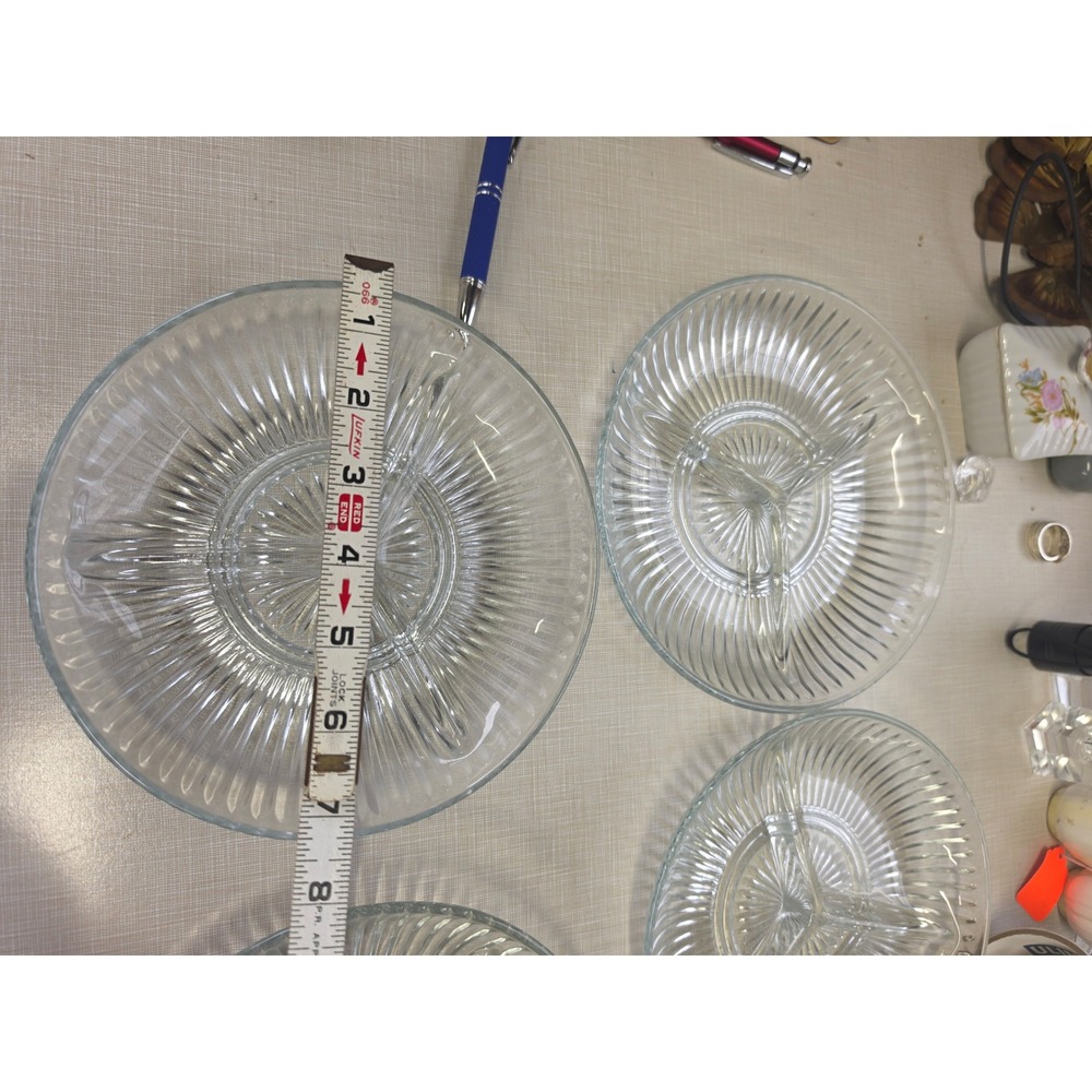 Vintage Clear Glass Divided Grill Plates Ribbed Sunburst 3 Section Set of 4 7.5" - Picture 4 of 4